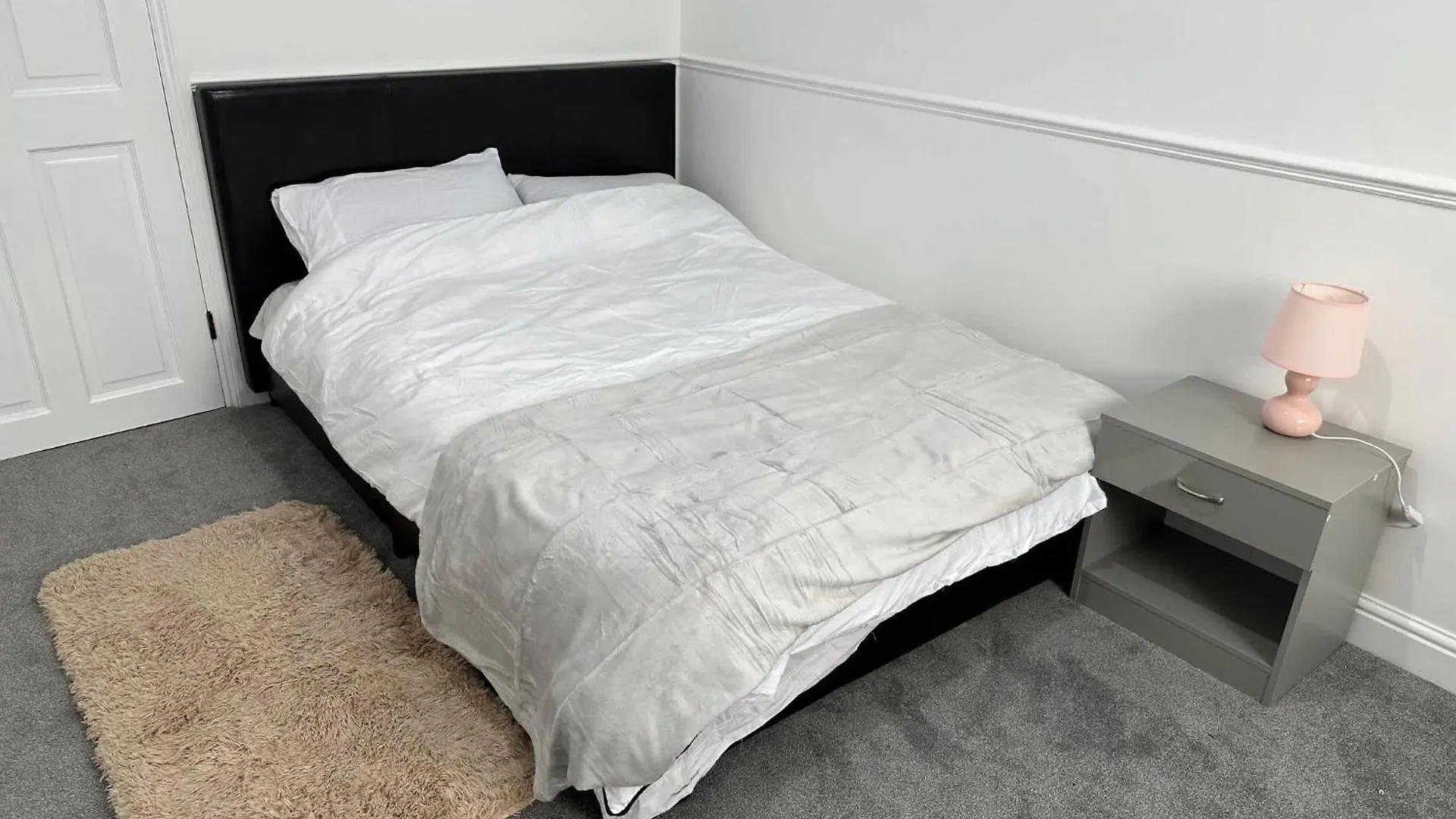 Cosy 2-Bedroom Home Near Chadwell Heath Station Goodmayes United Kingdom